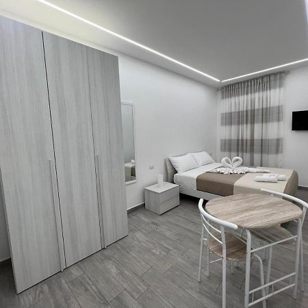 Ohana 22 Catania-Fontanarossai nemzetközi repülőtér Kültér fotó